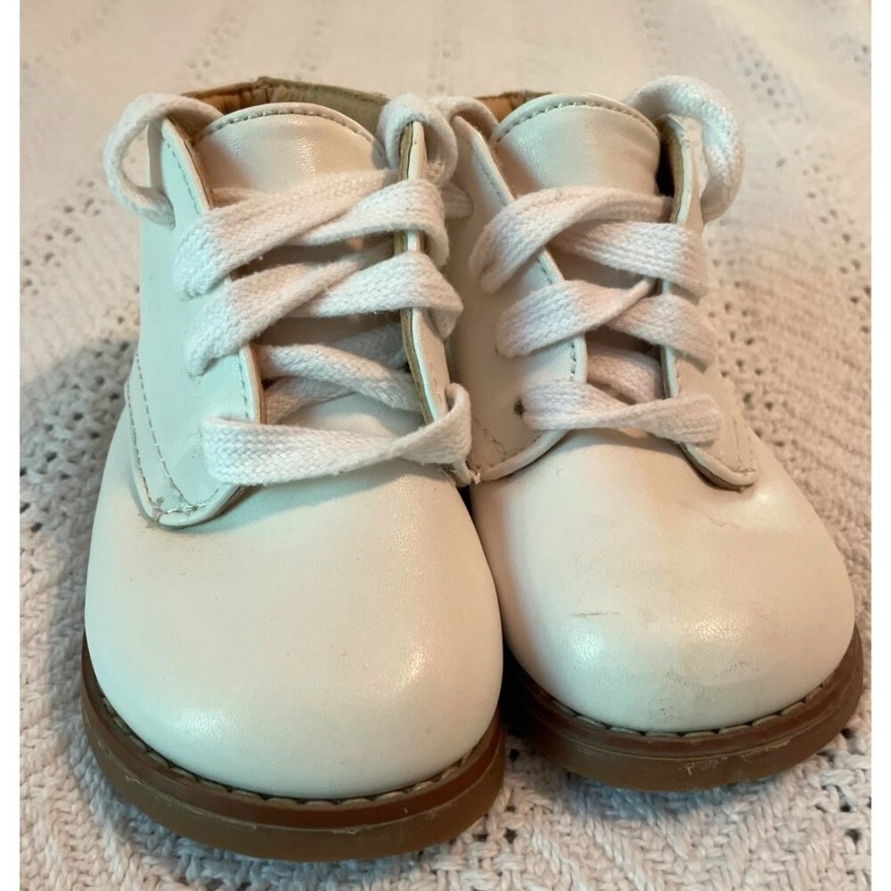 White Leather High top Walking Shoe Toddler Lace-Up Size 5 By‎ Josmo